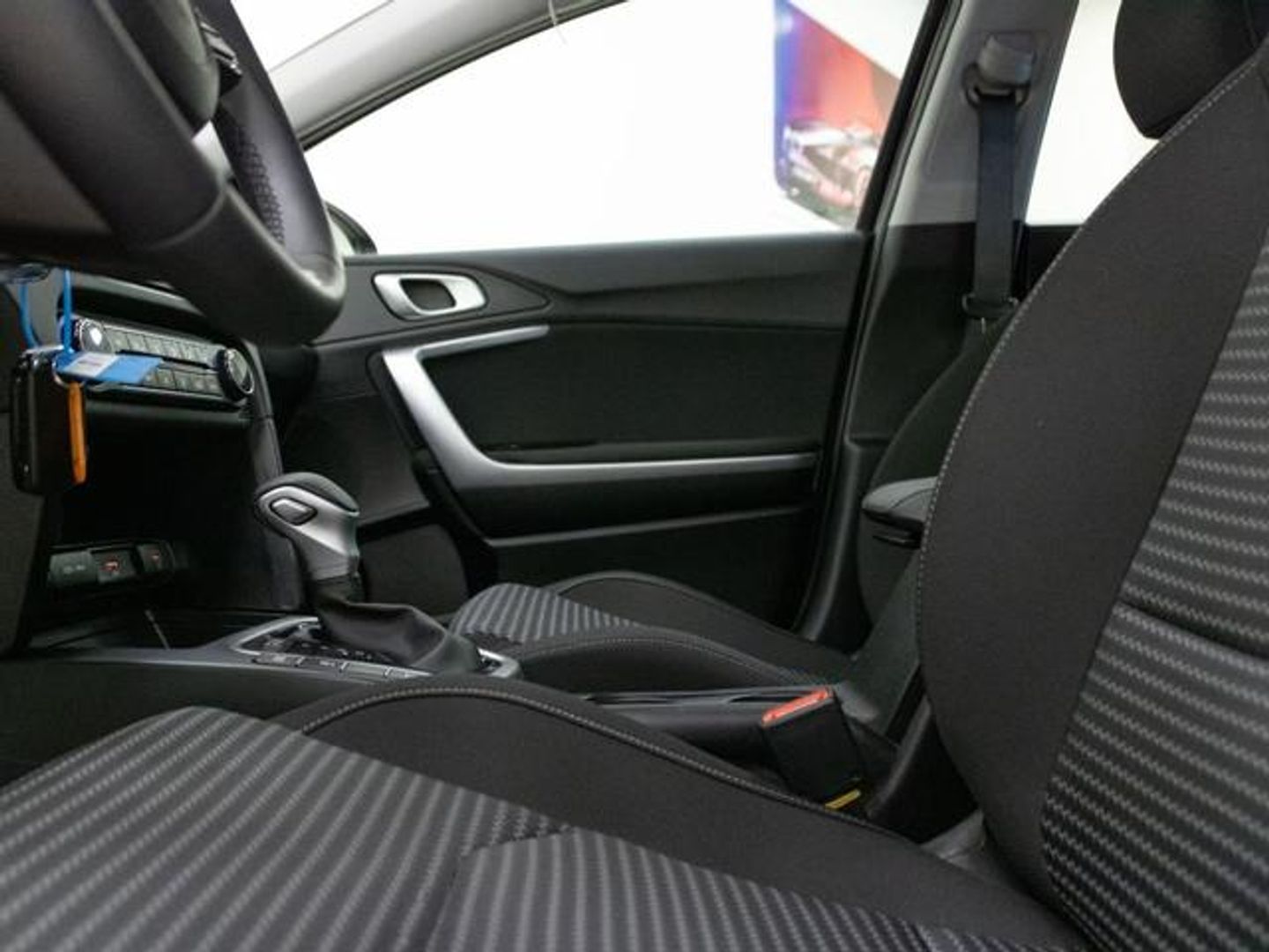 Kia Ceed 1.0 MHEV Drive DCT 74 kW (100 CV)