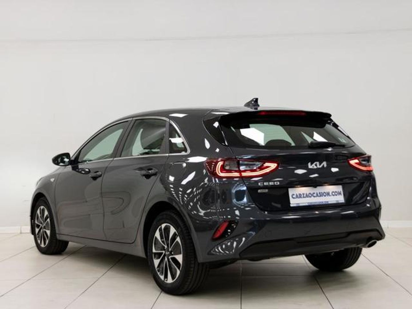 Kia Ceed 1.0 MHEV Drive DCT 74 kW (100 CV)