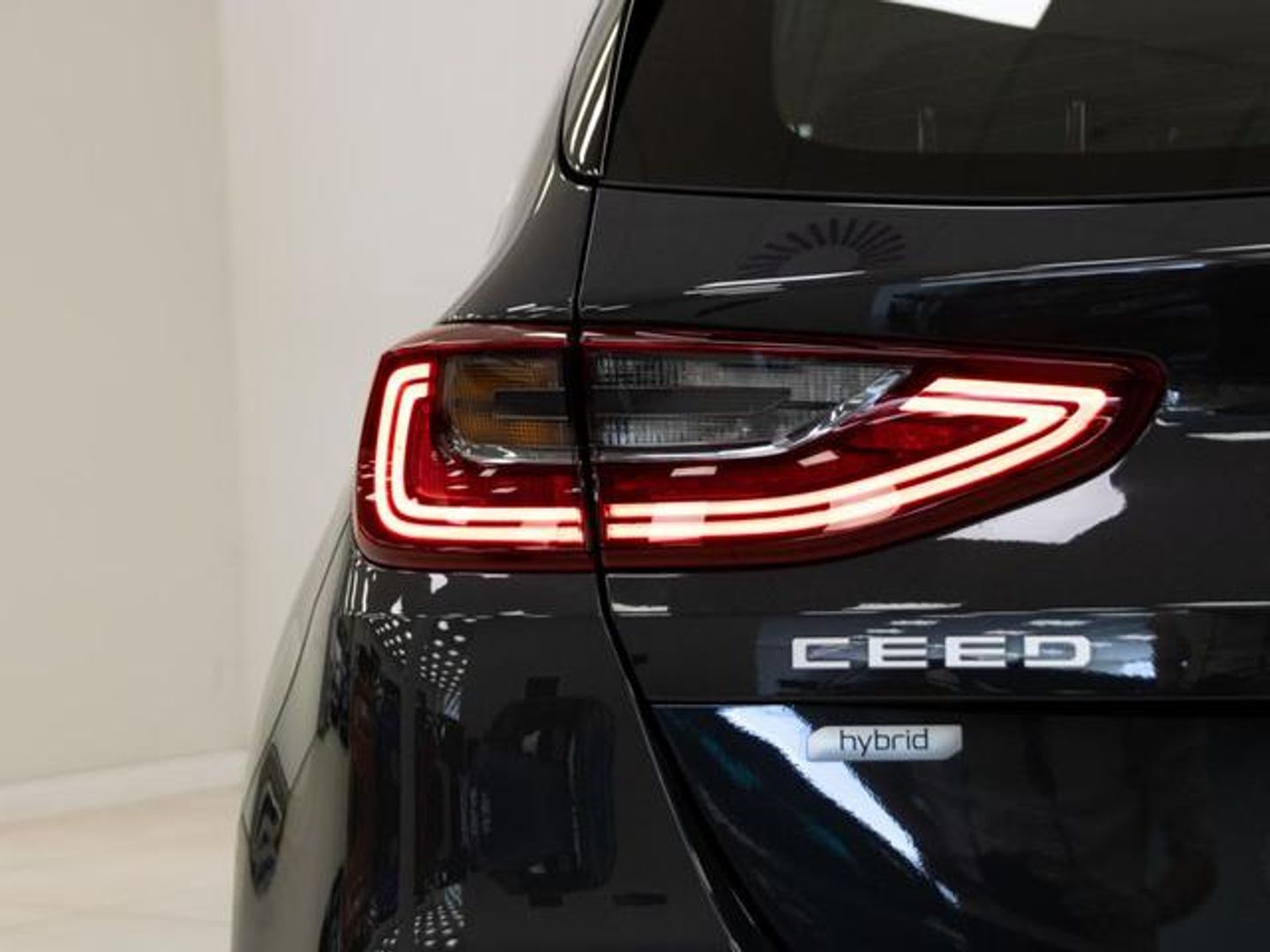 Kia Ceed 1.0 MHEV Drive DCT 74 kW (100 CV)