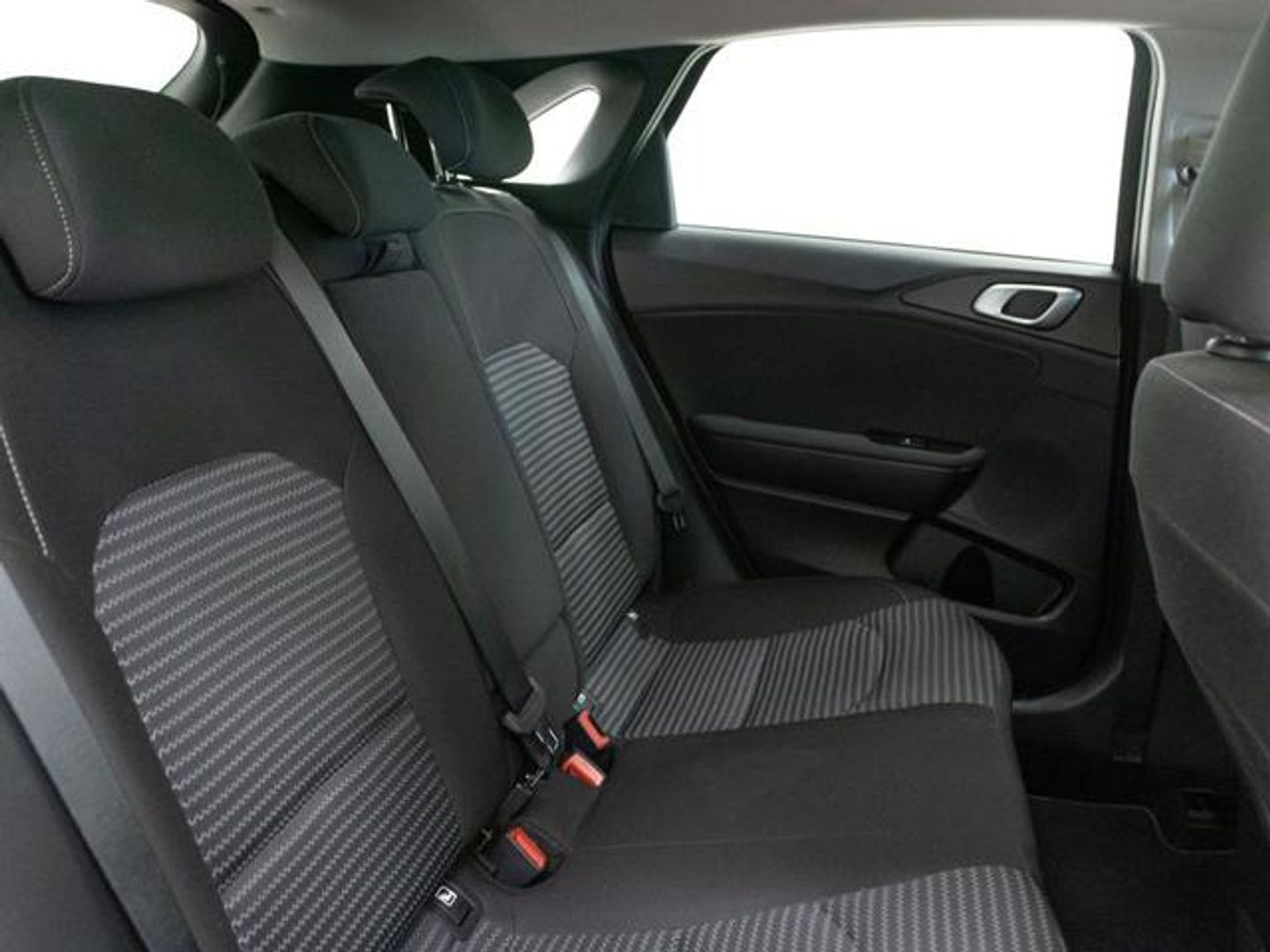 Kia Ceed 1.0 MHEV Drive DCT 74 kW (100 CV)