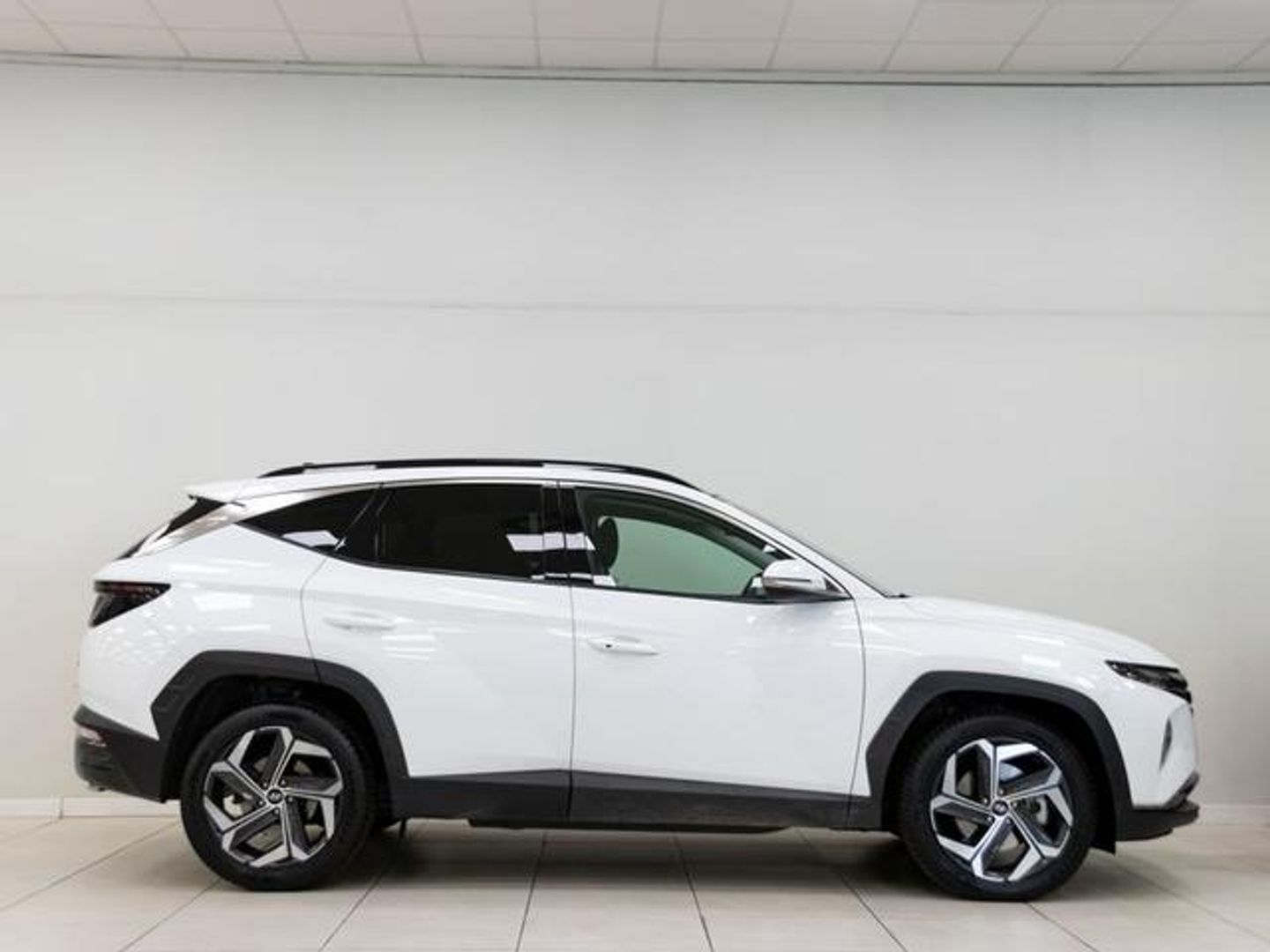 Hyundai Tucson 1.6 TGDI HEV Tecno Sky Auto 169 kW (230 CV)