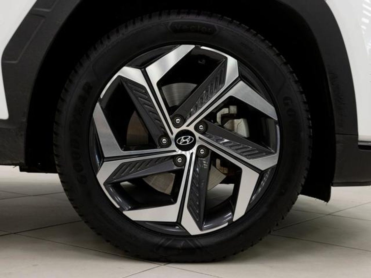 Hyundai Tucson 1.6 TGDI HEV Tecno Sky Auto 169 kW (230 CV)