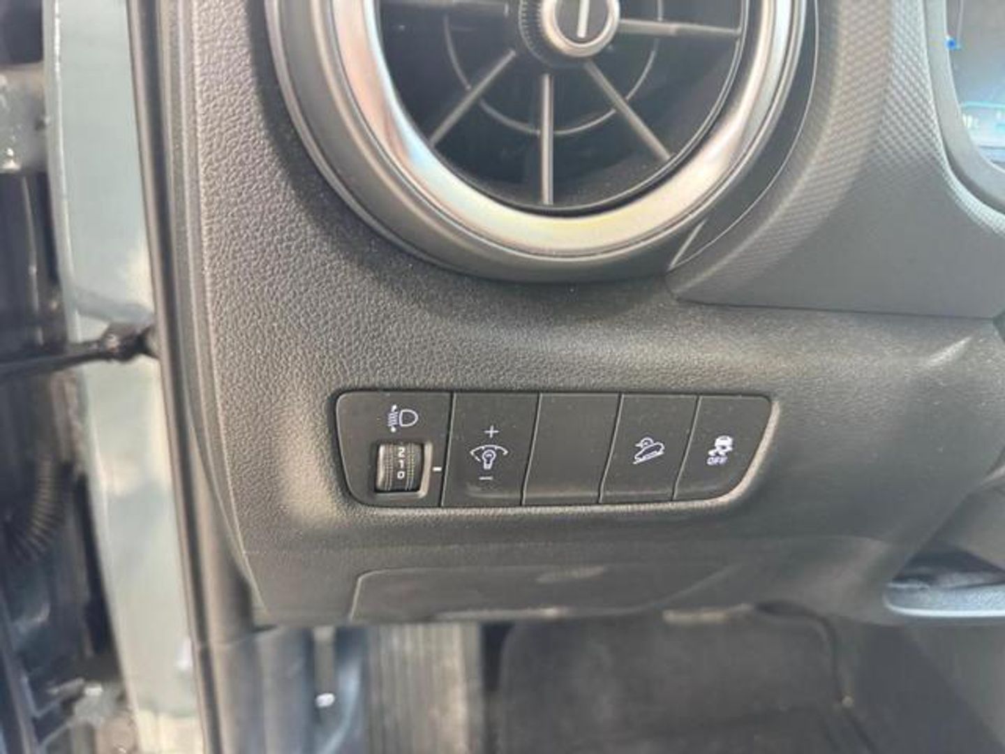 Hyundai Kona 1.0 TGDi Maxx 4x2 DCT 88 kW (120 CV)