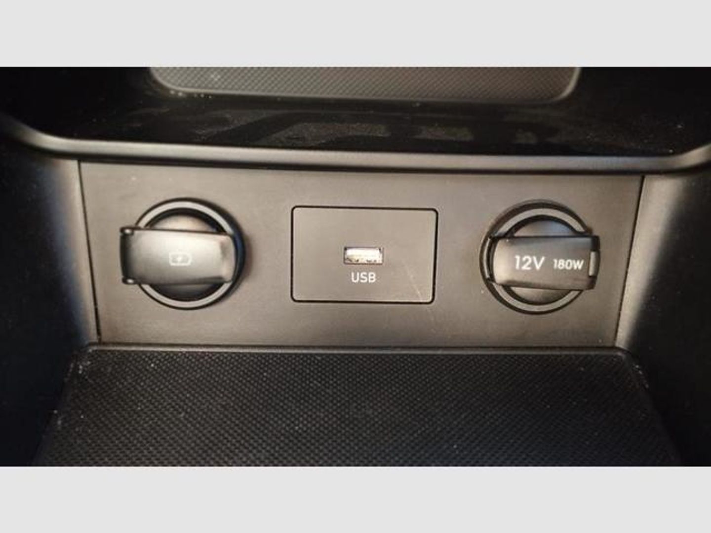 Hyundai Kona 1.6 GDI HEV Maxx DCT 104 kW (141 CV)
