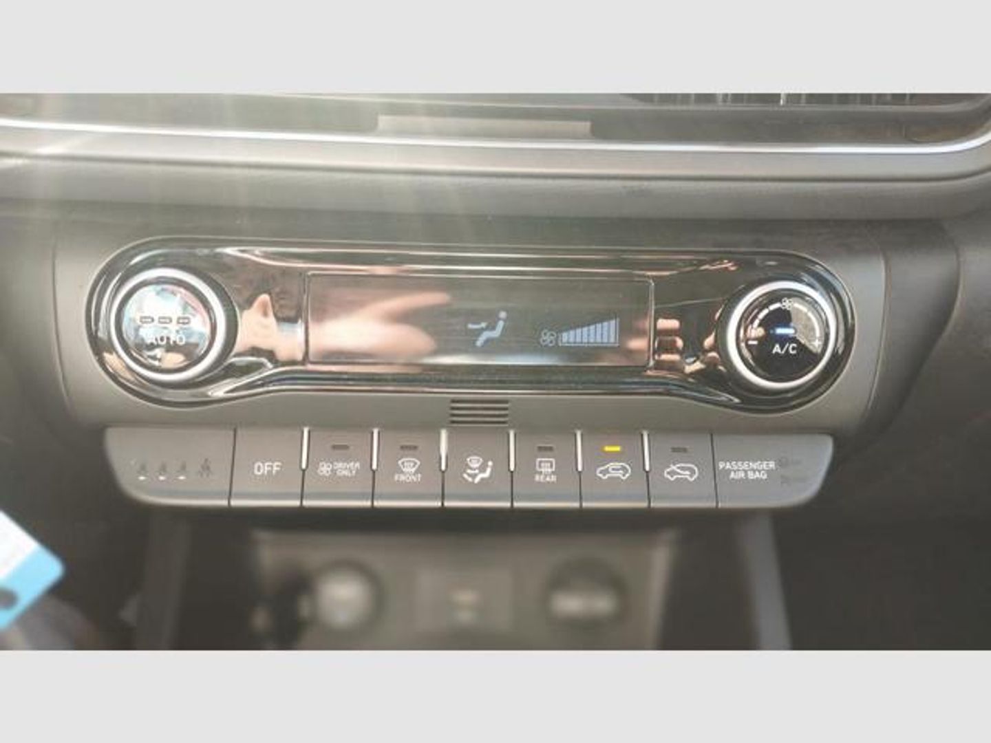 Hyundai Kona 1.6 GDI HEV Maxx DCT 104 kW (141 CV)