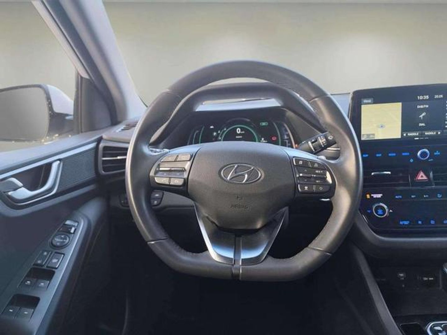 Hyundai Ioniq 1.6 GDI PHEV Tecno DCT 104 kW (141 CV)