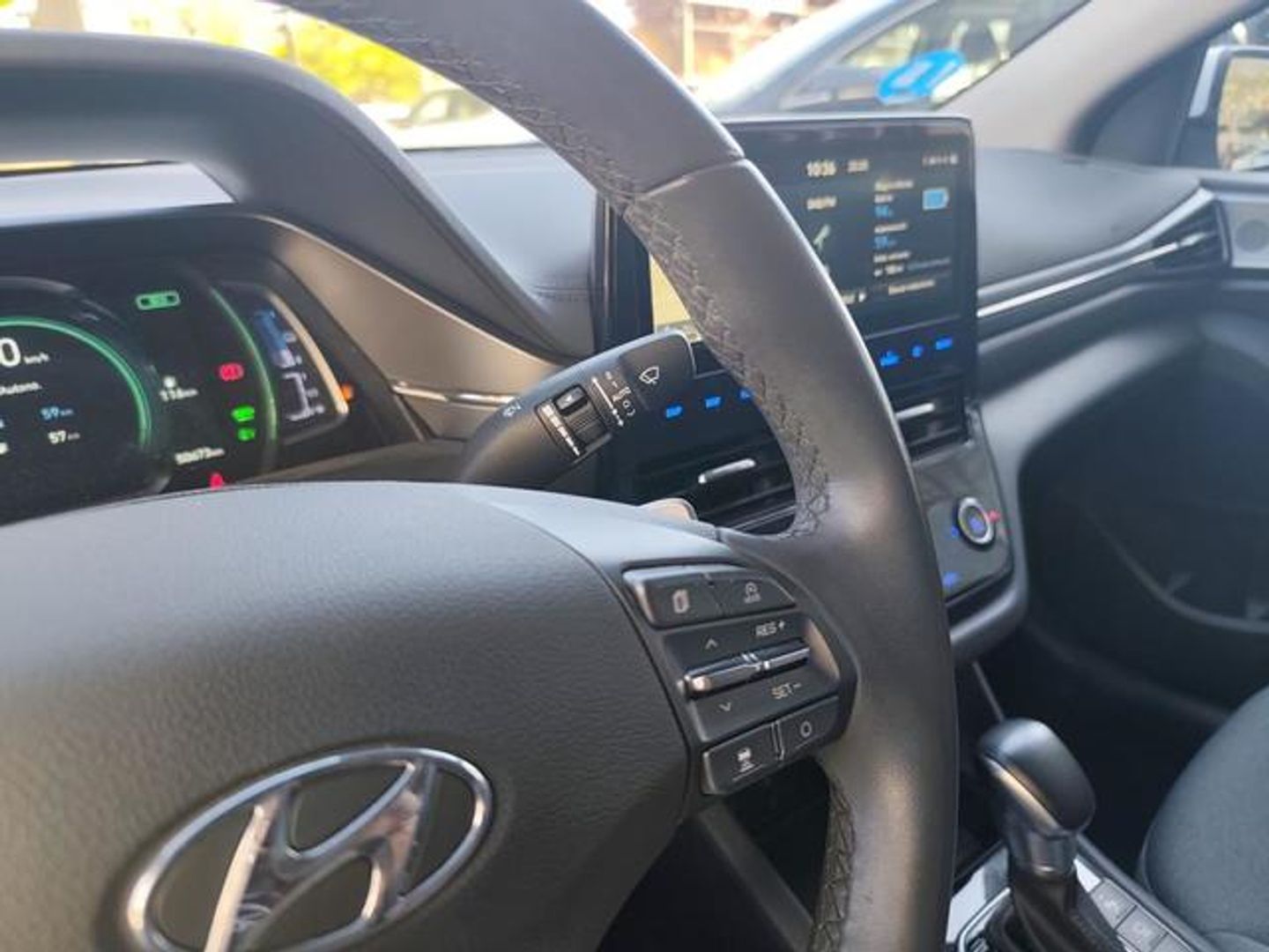 Hyundai Ioniq 1.6 GDI PHEV Tecno DCT 104 kW (141 CV)