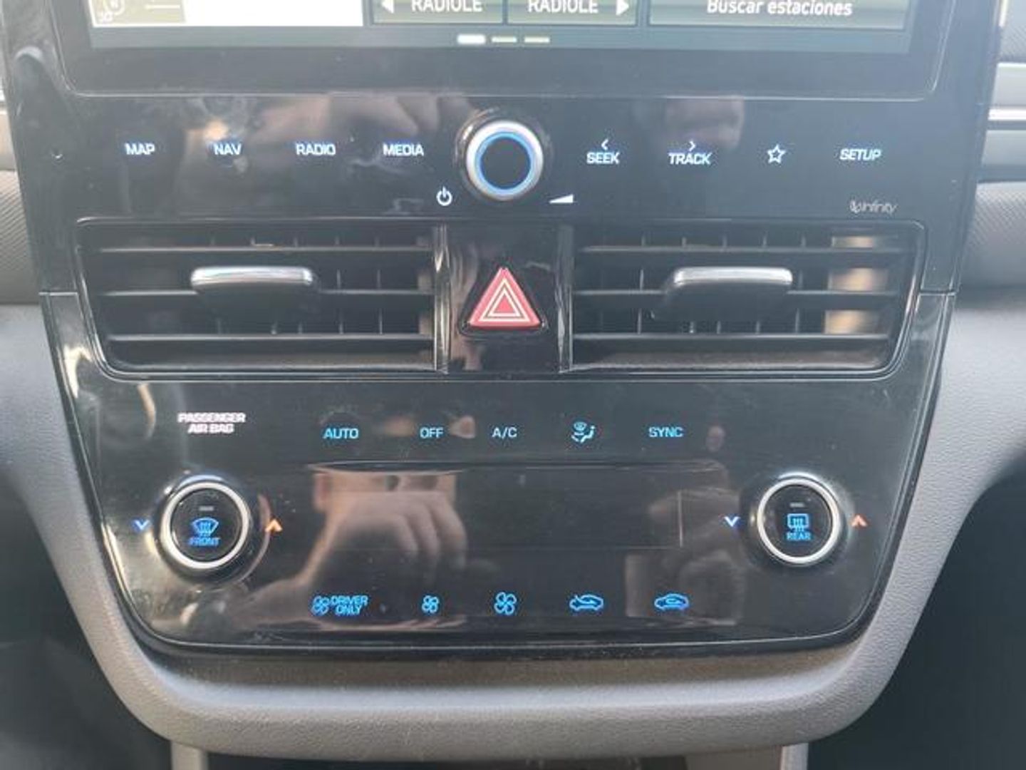 Hyundai Ioniq 1.6 GDI PHEV Tecno DCT 104 kW (141 CV)