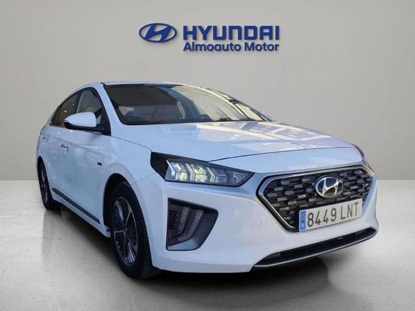 Hyundai Ioniq 1.6 GDI PHEV Tecno DCT 104 kW (141 CV)