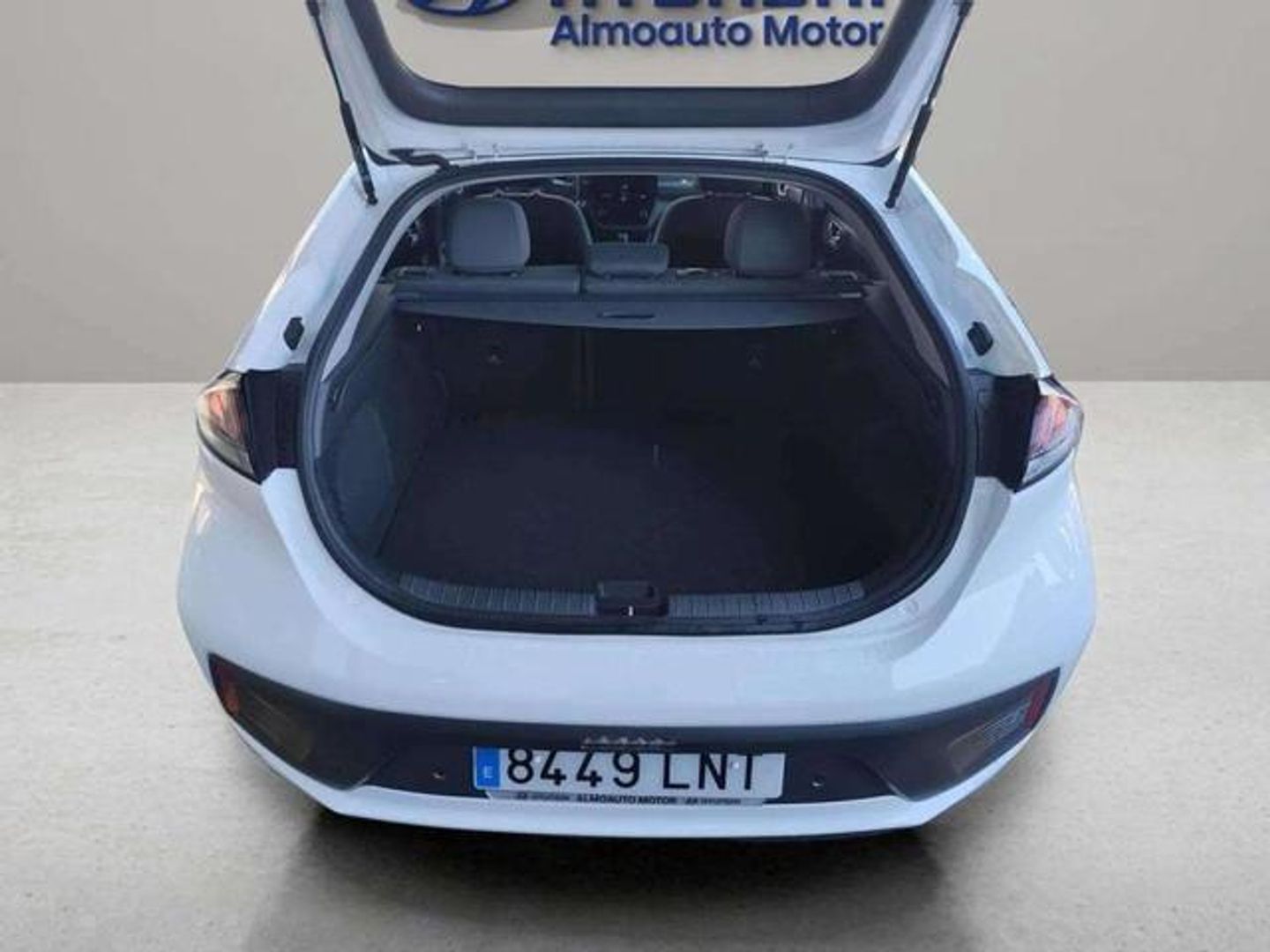 Hyundai Ioniq 1.6 GDI PHEV Tecno DCT 104 kW (141 CV)