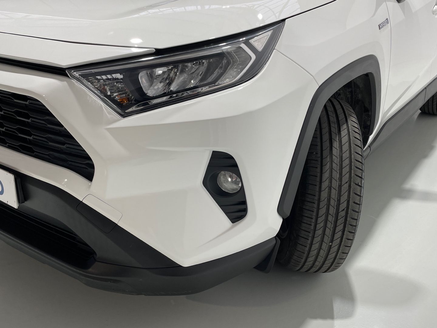 Toyota Rav4 220H Business 4WD 163 kW (222 CV)
