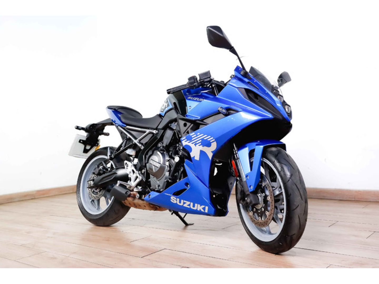 Suzuki GSX-S GSX-8S