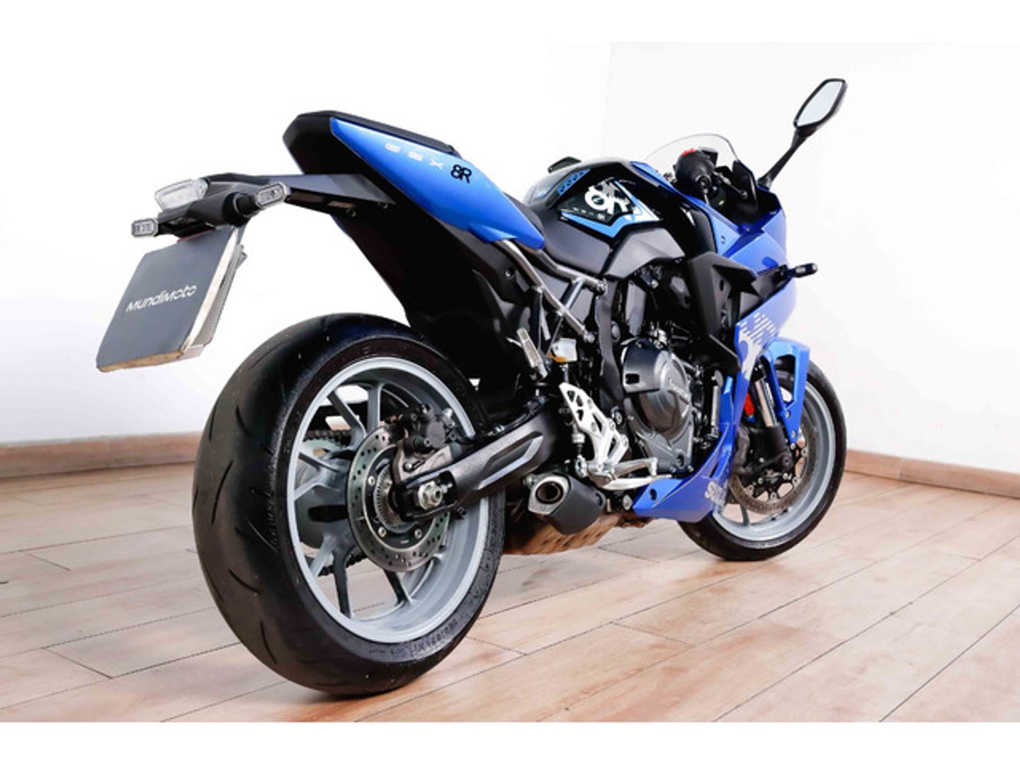 Suzuki GSX-S GSX-8S