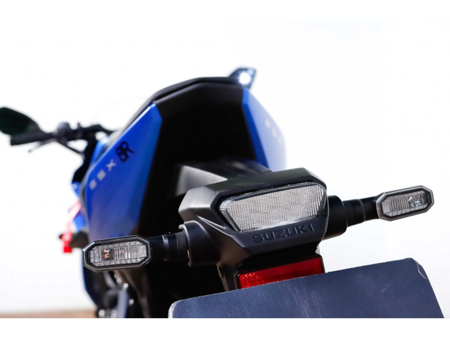 Suzuki GSX-S GSX-8S