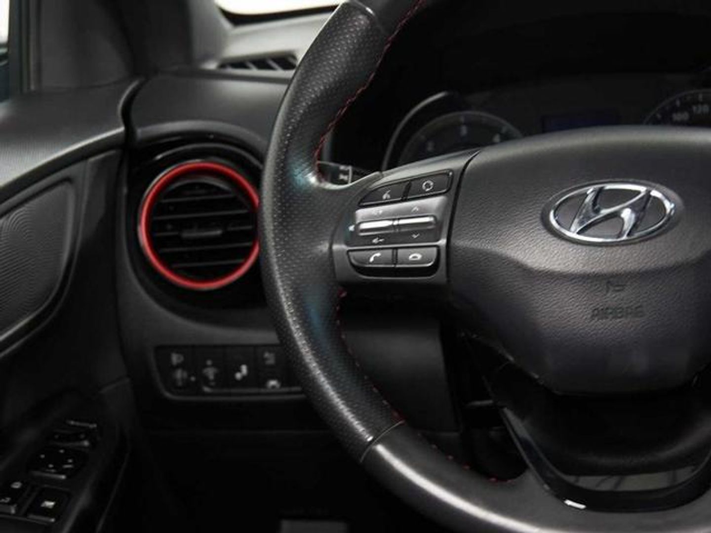 Hyundai Kona 1.6 CRDI Tecno Red 4X2 85 kW (115 CV)
