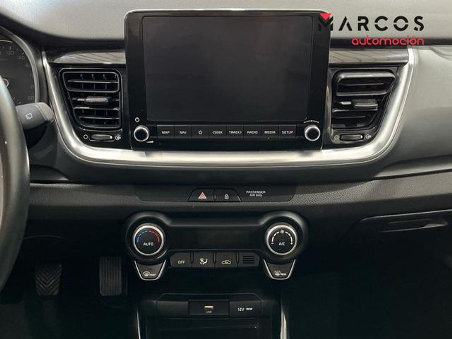 Kia Stonic 1.0 T-GDi MHEV iMT Concept 74 kW (100 CV)