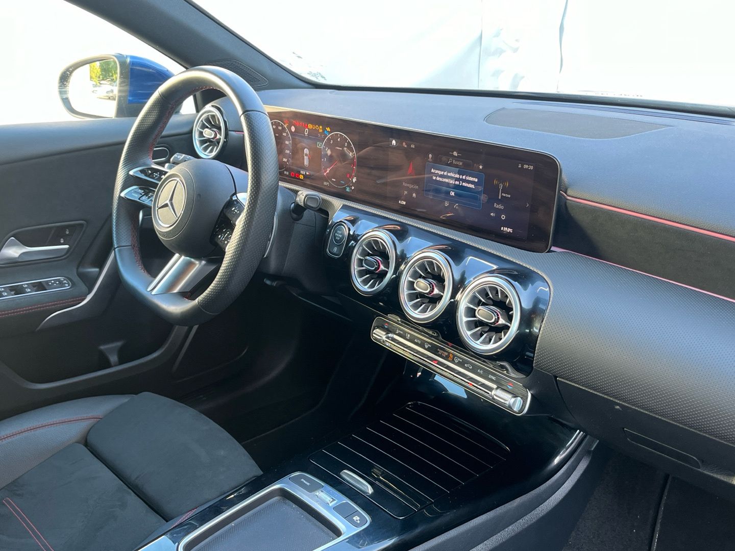 Mercedes-Benz Clase A 180 100 kW (136 CV)