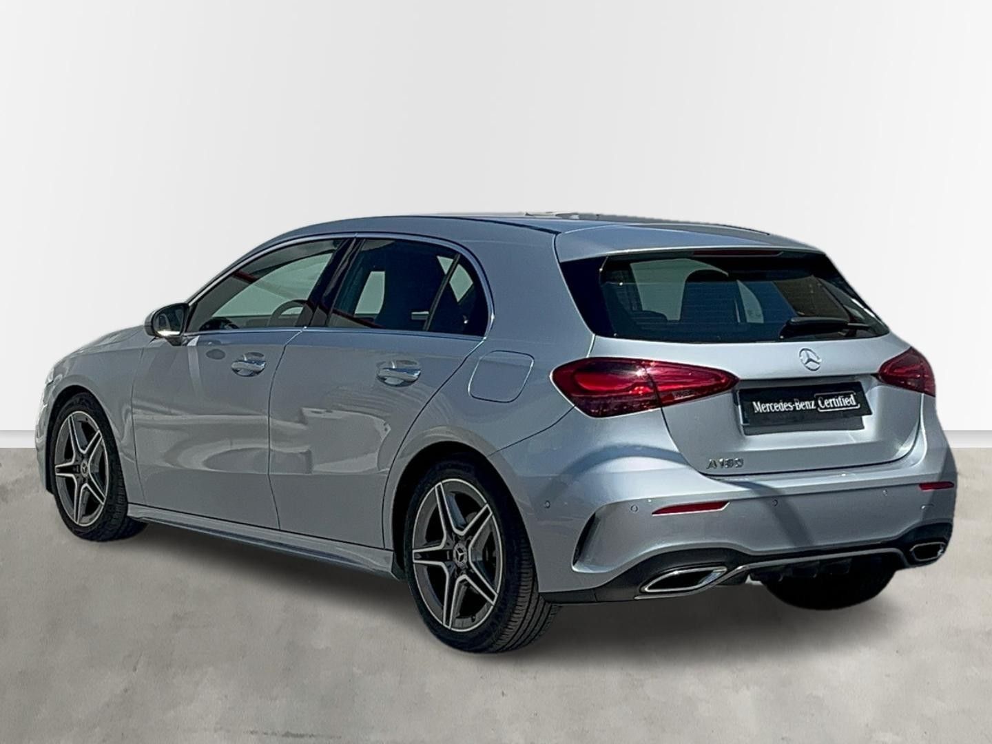 Mercedes-Benz Clase A 180 100 kW (136 CV)