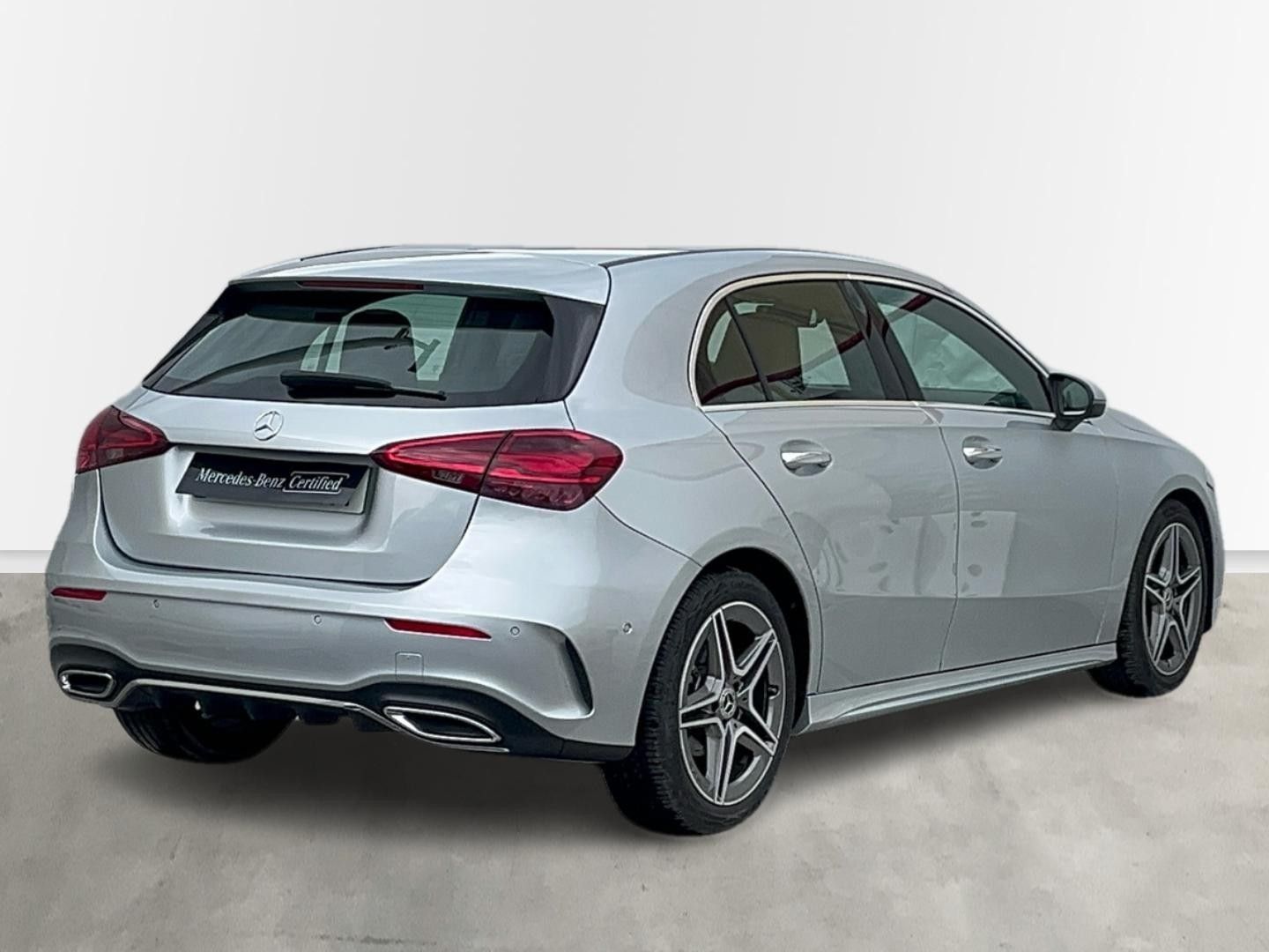 Mercedes-Benz Clase A 180 100 kW (136 CV)