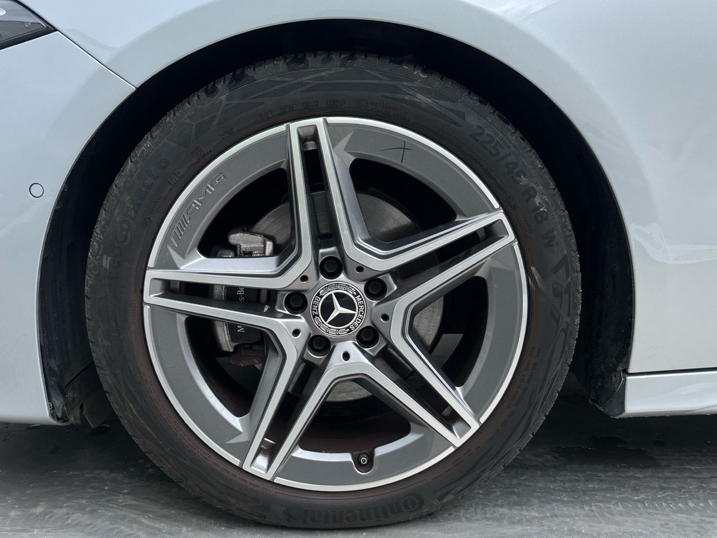 Mercedes-Benz Clase A 180 100 kW (136 CV)