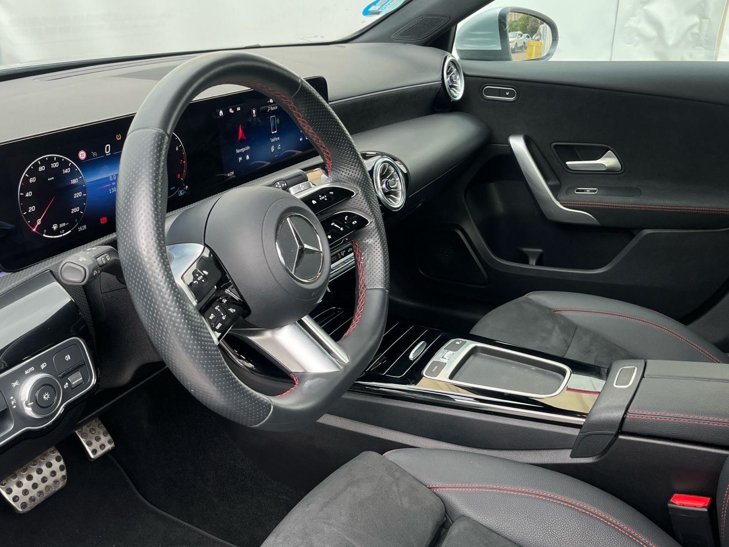 Mercedes-Benz Clase A 180 100 kW (136 CV)