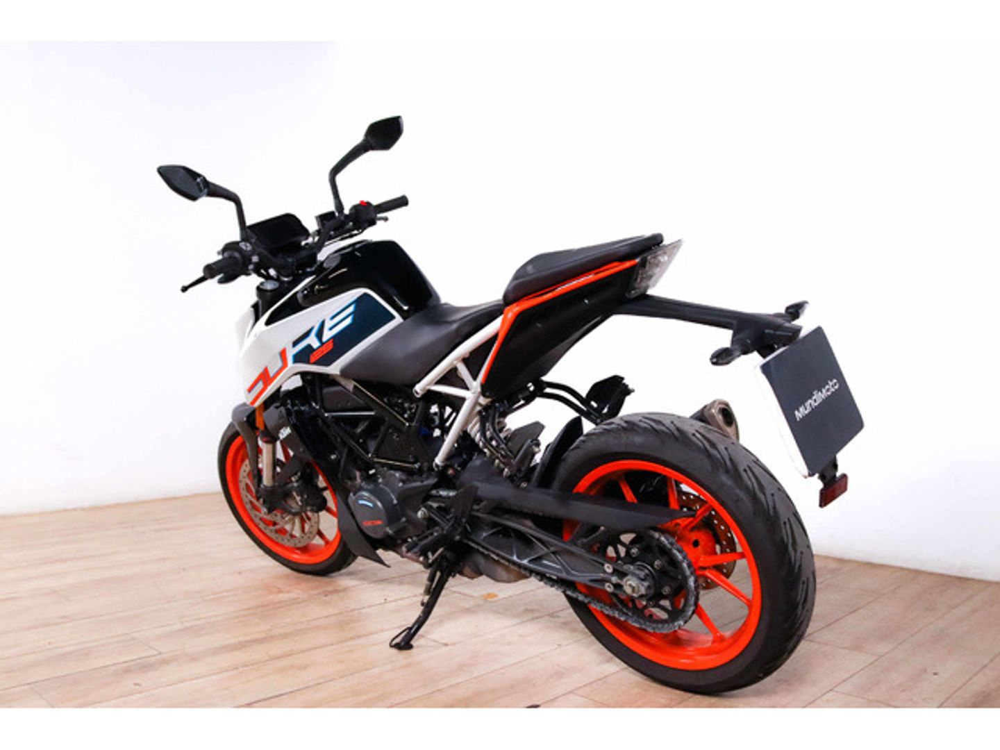 KTM Duke 125
