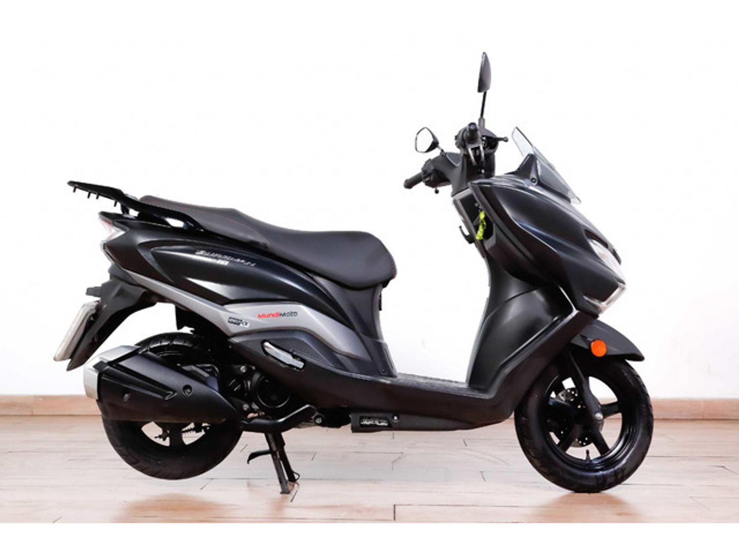Suzuki Burgman Street 125EX Negro Motorcycle