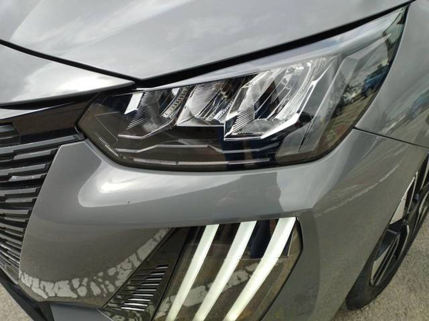 Peugeot 208 PureTech 100 Allure 75 kW (100 CV)