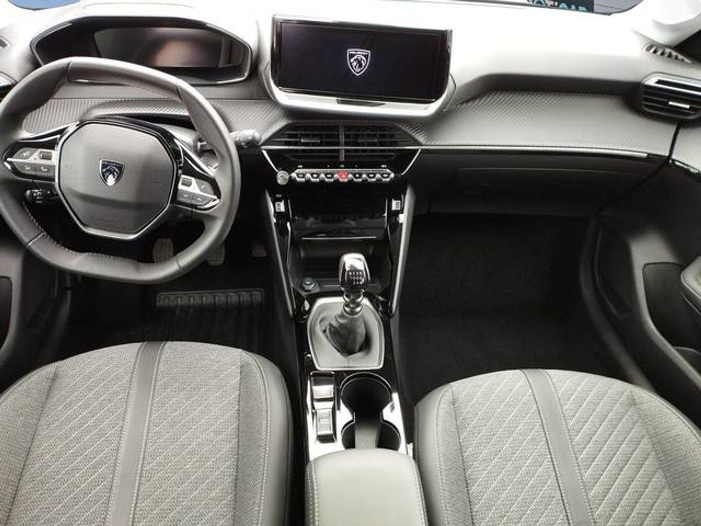 Peugeot 208 PureTech 100 Allure 75 kW (100 CV)