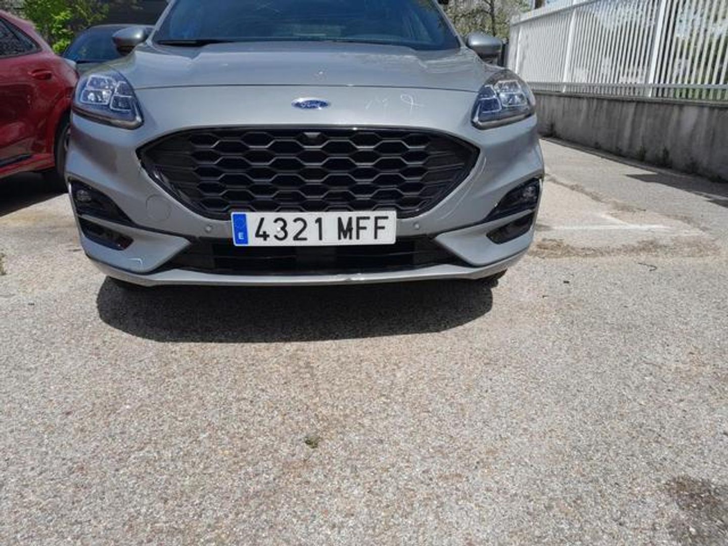 Ford Kuga 2.5 Duratec PHEV ST-Line X Auto 165 kW (225 CV) Gris Plata SUV