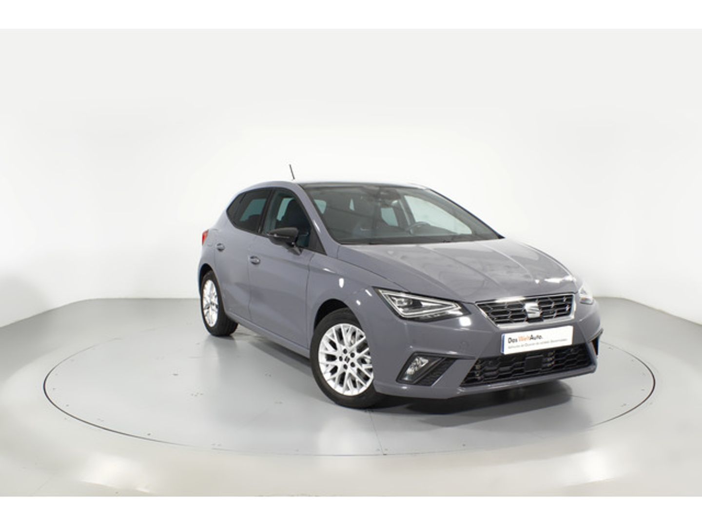 SEAT Ibiza 1.0 TSI FR XM 85 kW (115 CV) Gris Sedan