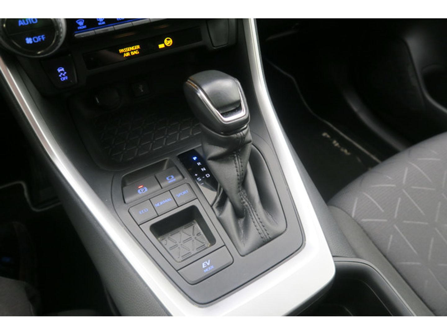 Toyota Rav4 2.5l hybrid Advance 160 kW (218 CV)