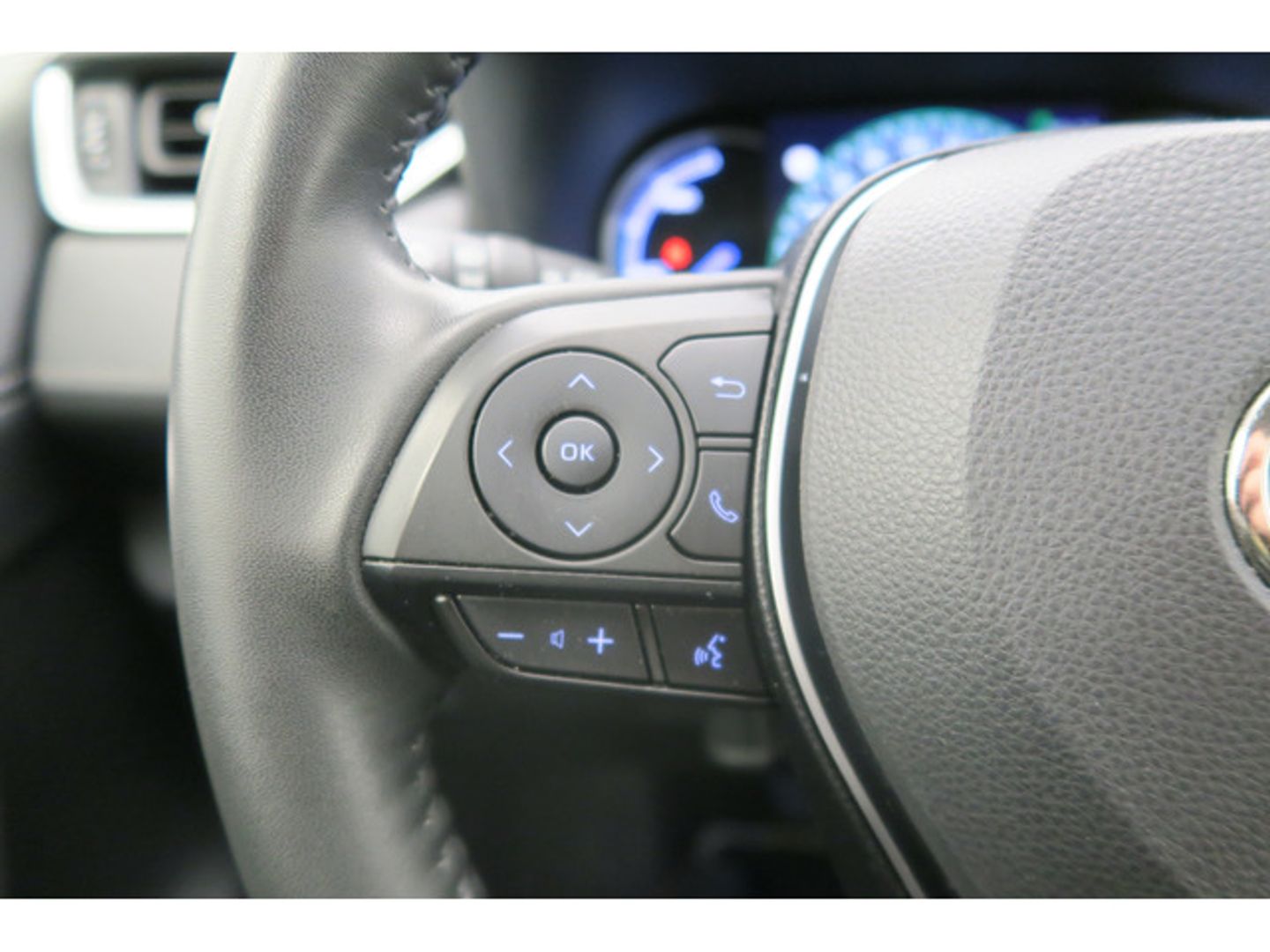Toyota Rav4 2.5l hybrid Advance 160 kW (218 CV)
