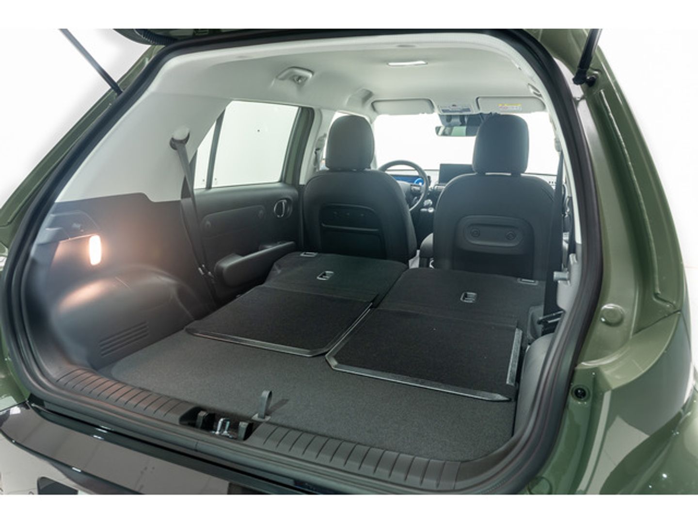 Hyundai Inster 49KWH Maxx 85 kW (116 CV)