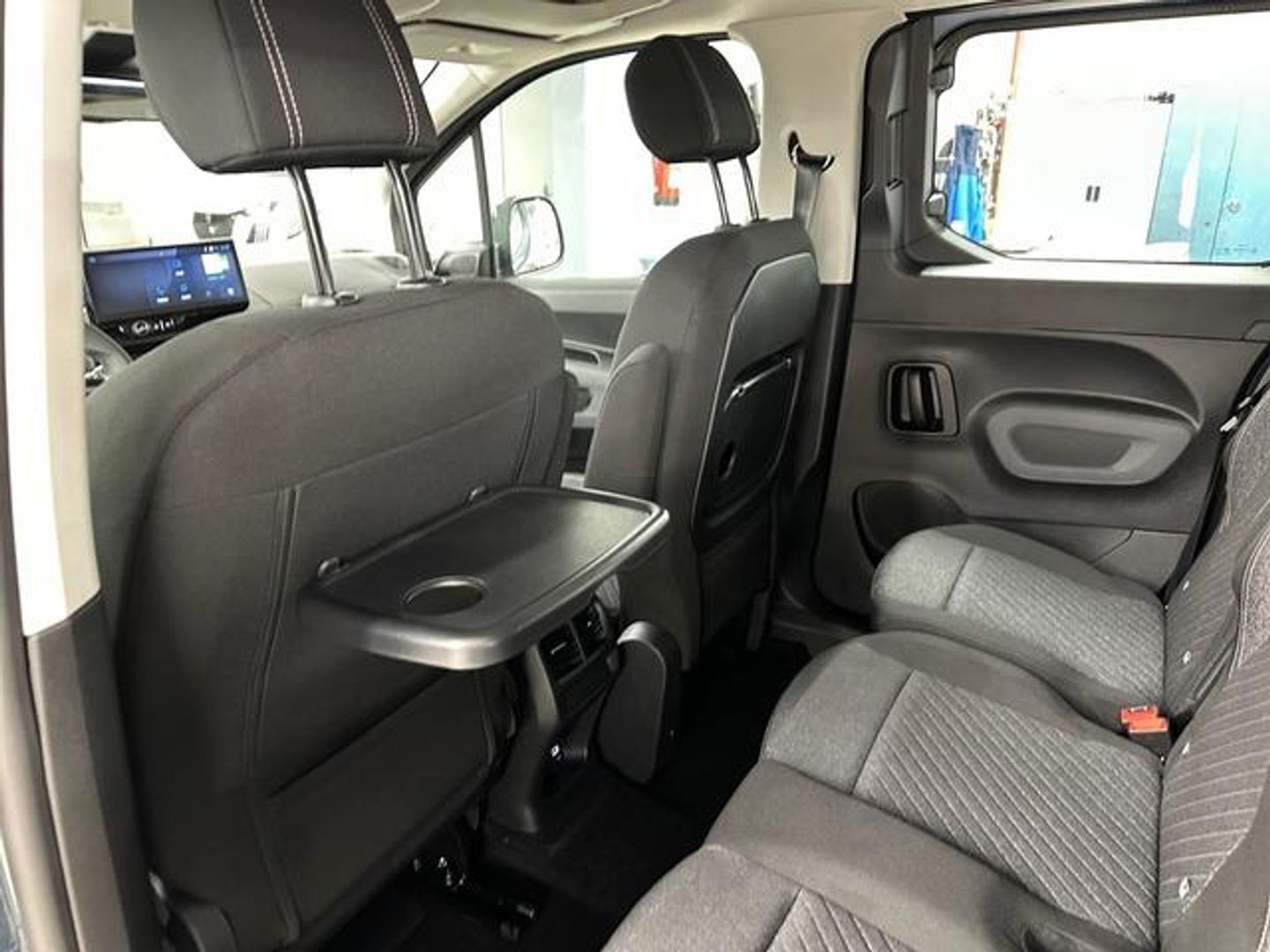 Peugeot Rifter BlueHDi 130 S&S Allure Long 96 kW (130 CV)