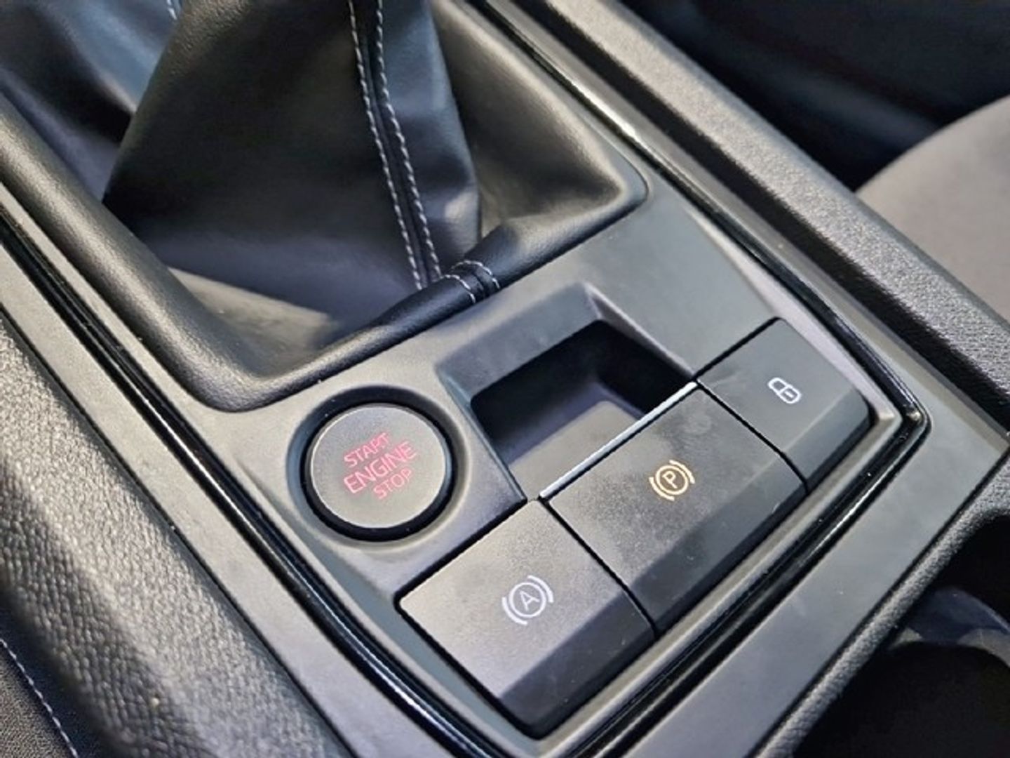 SEAT León 1.0 TSI S&S Reference Go 66 kW (90 CV)