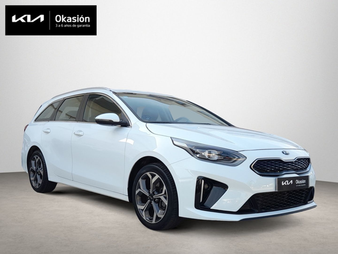 Kia Ceed Tourer 1.6 GDi PHEV eTech 104 kW (141 CV) Blanco Familiar