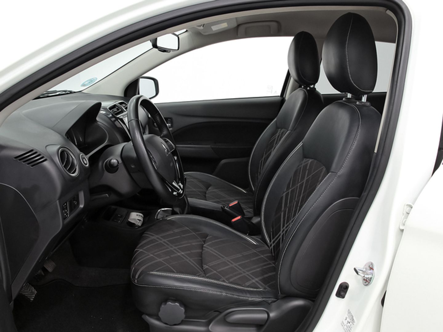 Mitsubishi Space Star 120 MPI Kaiteki 52 kW (71 CV)