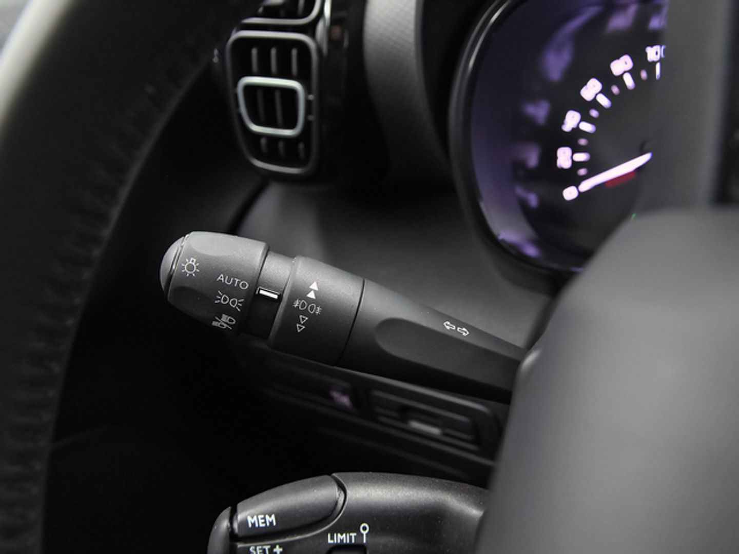Citroen C3 Aircross PureTech 110 S&S C-Series 81 kW (110 CV)
