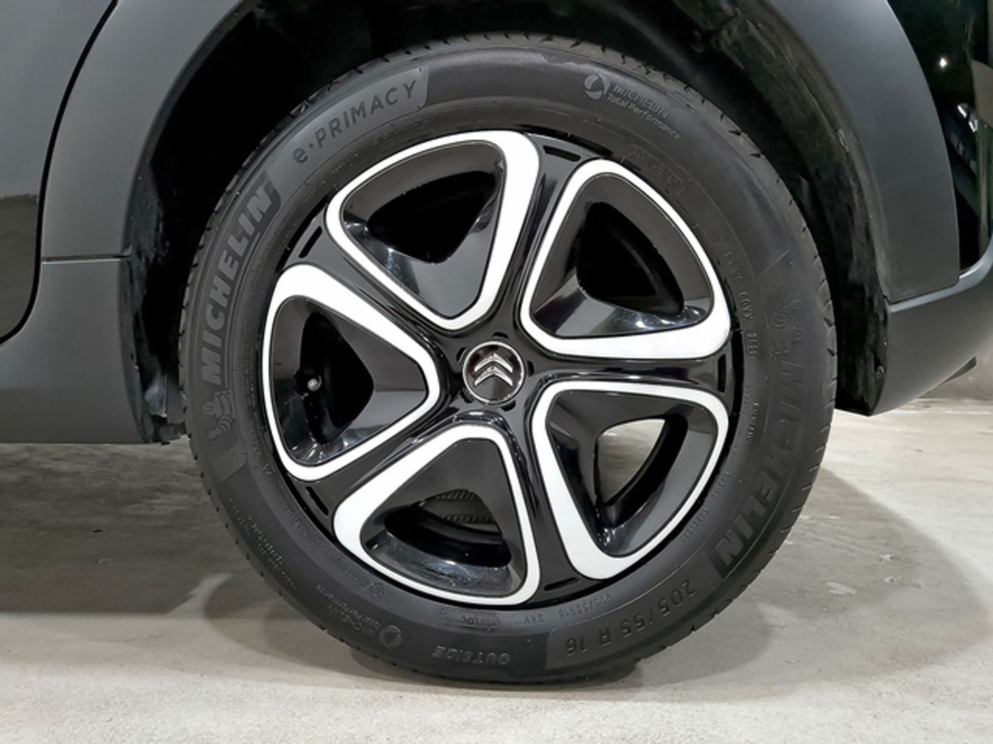 Citroen C3 PureTech 83 Plus 61 kW (83 CV)