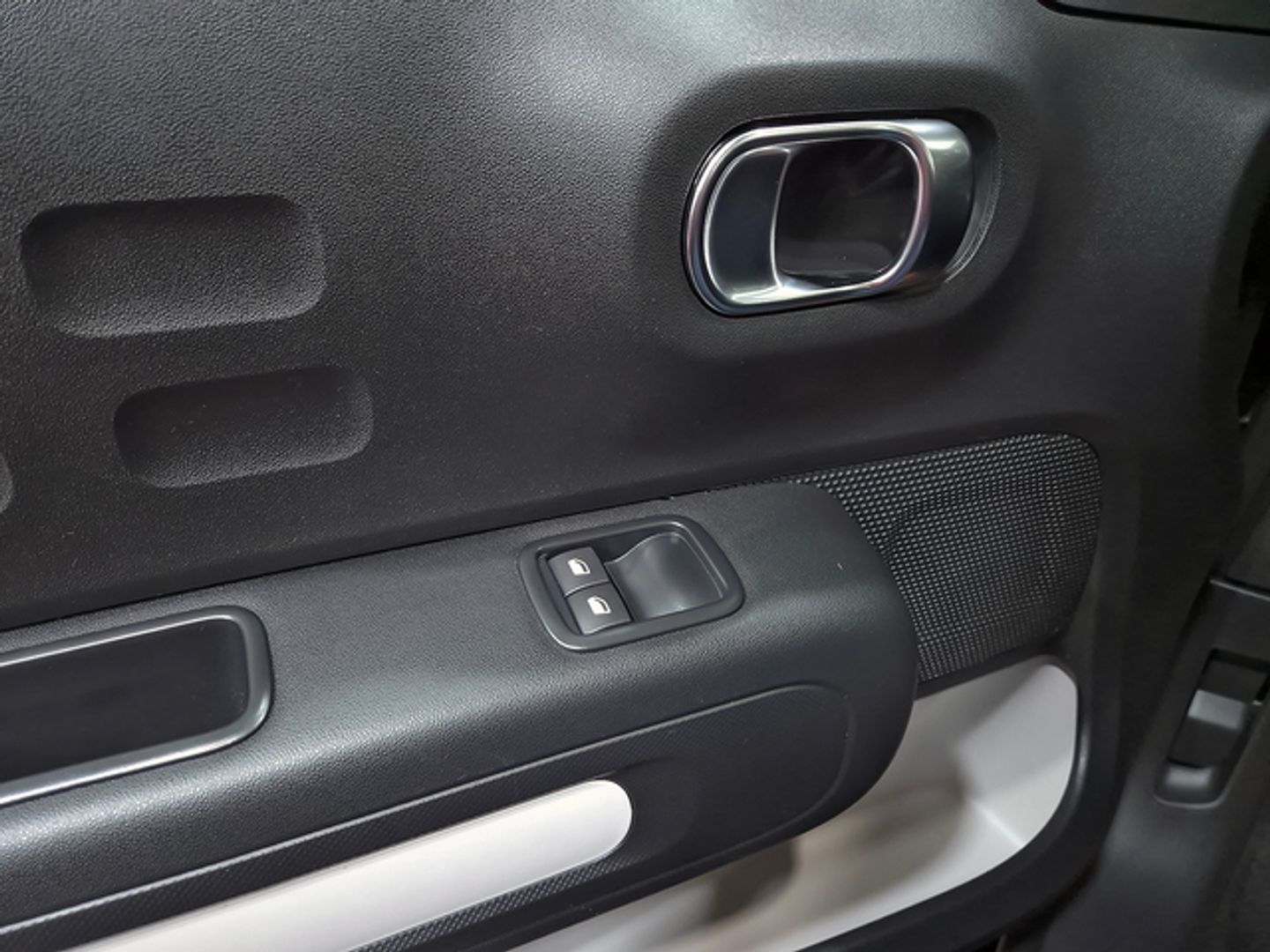 Citroen C3 PureTech 83 Plus 61 kW (83 CV)