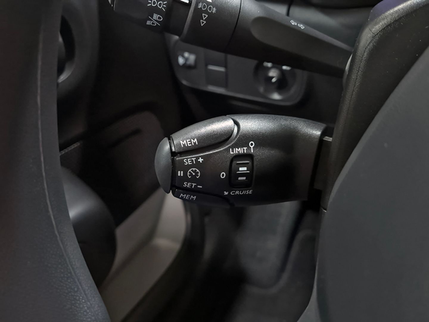 Citroen C3 PureTech 83 Plus 61 kW (83 CV)