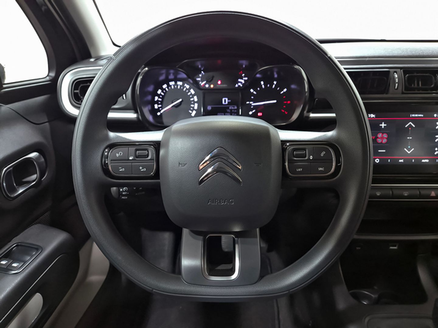 Citroen C3 PureTech 83 Plus 61 kW (83 CV)