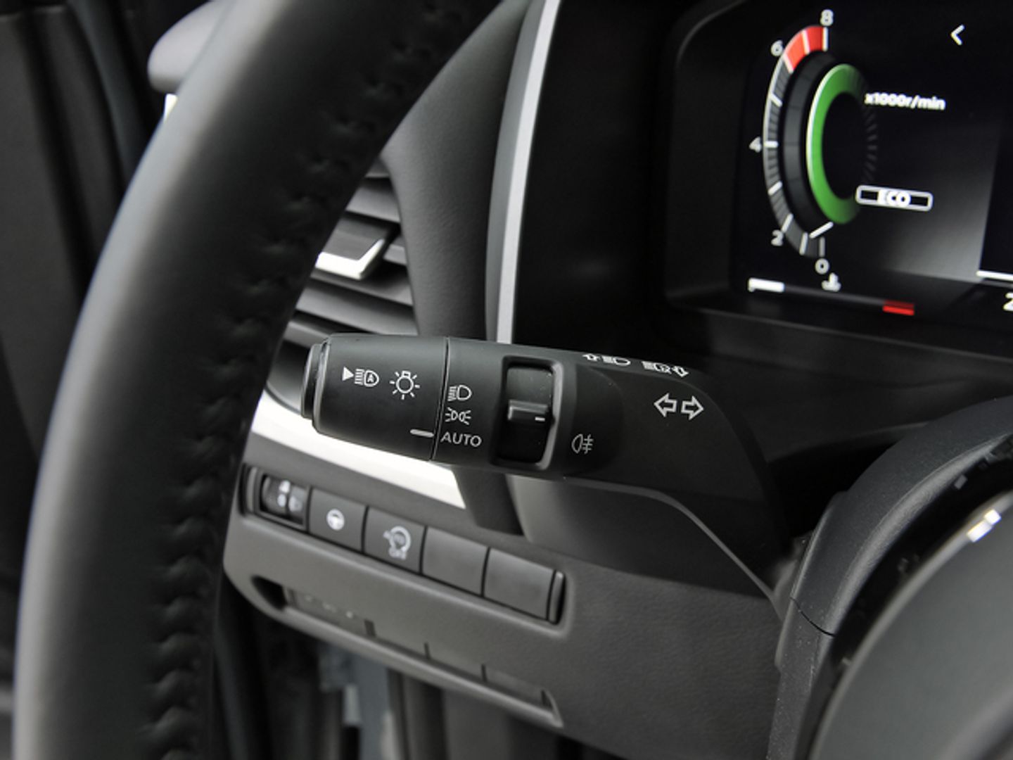 Nissan Qashqai DIG-T 140 N-Connecta 103 kW (140 CV)