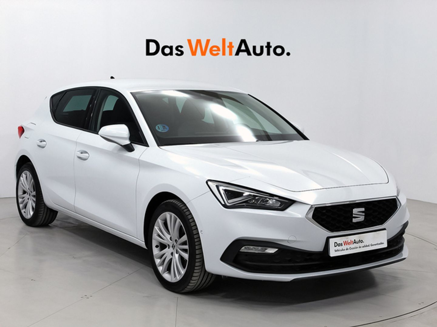 SEAT León 1.5 eTSI S&S Style Special Edition Vision DSG 110 kW (150 CV) Blanco Sedan