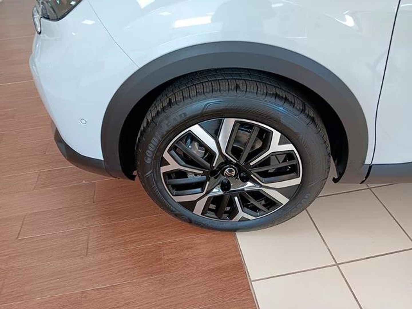Citroen C4 Hybrid 145  Business Edition e-DCS6 07 kW (145 CV)