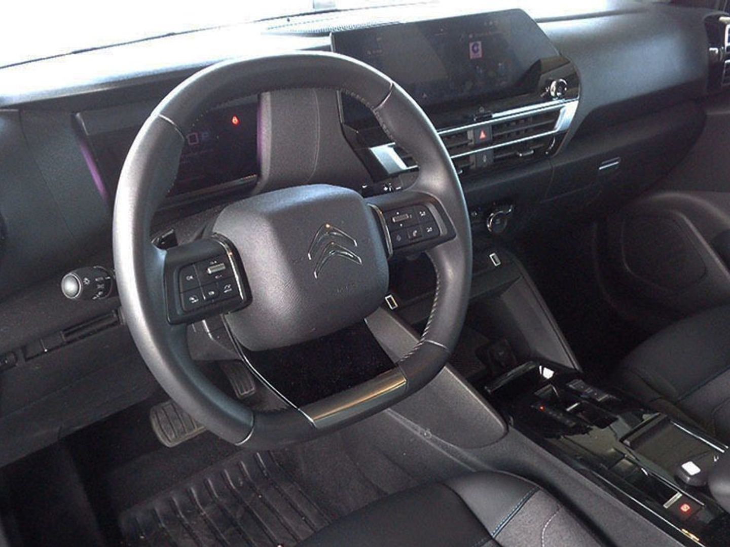 Citroen C4 BlueHDi 130 S&S Plus EAT8 96 kW (131 CV)