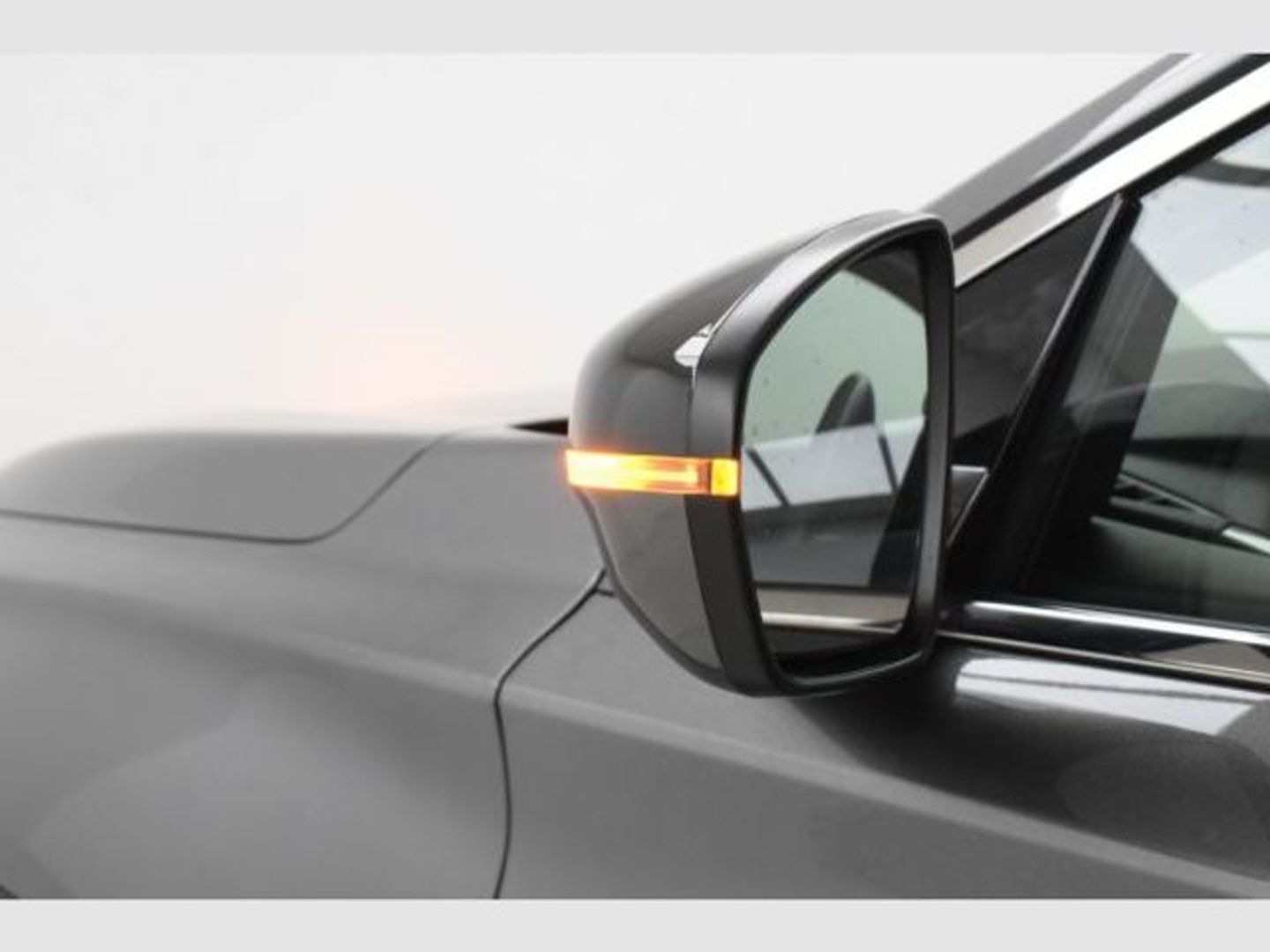 DS DS7 Crossback BlueHDi 130 DE Performance Line AT 96 kW (130 CV)