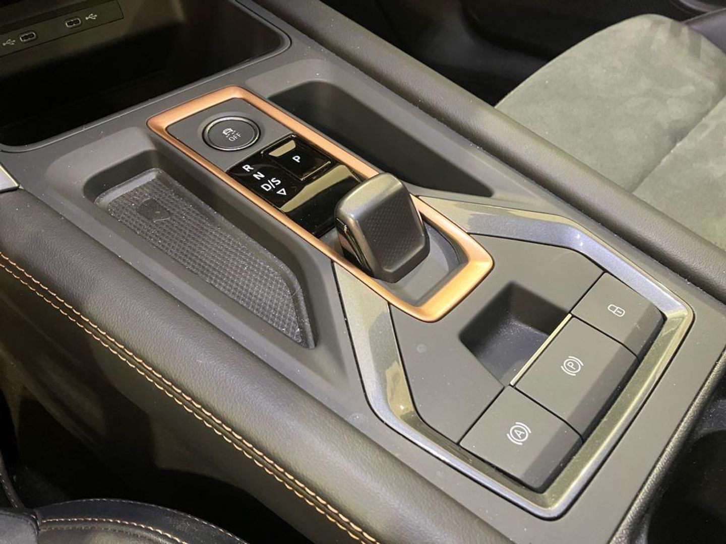 CUPRA Formentor 1.5 eTSI Launch Edition DSG 110 kW (150 CV)
