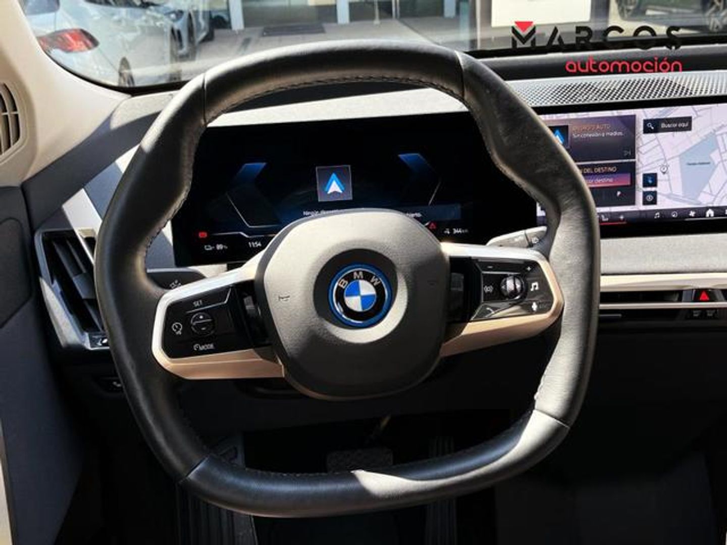 BMW iX xDrive40 240 kW (326 CV)